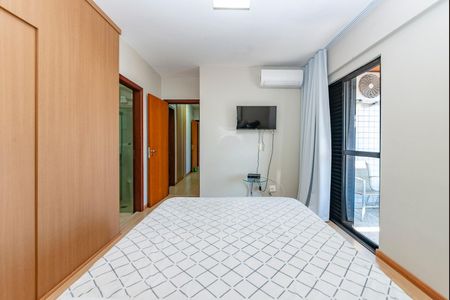 Apartamento à venda com 119m², 3 quartos e 2 vagas Apartamento à venda com 119m², 3 quartos e 2 vagasSuíte