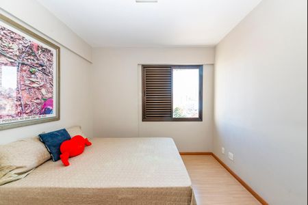 Apartamento à venda com 119m², 3 quartos e 2 vagas Apartamento à venda com 119m², 3 quartos e 2 vagasQuarto 3