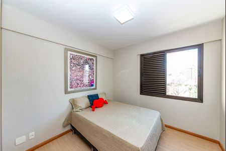 Apartamento à venda com 119m², 3 quartos e 2 vagas Apartamento à venda com 119m², 3 quartos e 2 vagasQuarto 3