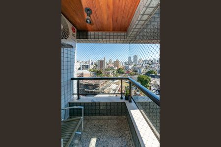 Apartamento à venda com 119m², 3 quartos e 2 vagas Apartamento à venda com 119m², 3 quartos e 2 vagasVaranda da Suíte