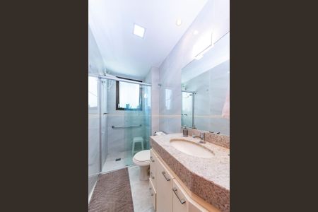 Apartamento à venda com 119m², 3 quartos e 2 vagas Apartamento à venda com 119m², 3 quartos e 2 vagasBanheiro Social