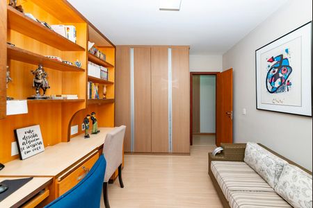 Apartamento à venda com 119m², 3 quartos e 2 vagas Apartamento à venda com 119m², 3 quartos e 2 vagasQuarto 2