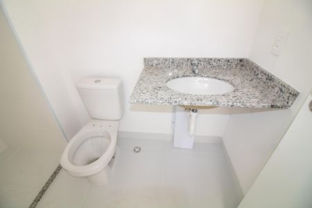 Apartamento à venda com 79m², 3 quartos e 1 vaga Apartamento à venda com 79m², 3 quartos e 1 vagaBanheiro