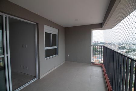 Apartamento à venda com 79m², 3 quartos e 1 vaga Apartamento à venda com 79m², 3 quartos e 1 vagaVaranda