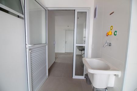 Apartamento à venda com 79m², 3 quartos e 1 vaga Apartamento à venda com 79m², 3 quartos e 1 vagaÁrea de Serviço