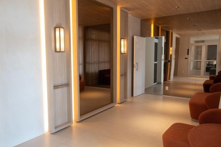 Apartamento à venda com 79m², 3 quartos e 1 vaga Apartamento à venda com 79m², 3 quartos e 1 vagaHall Social