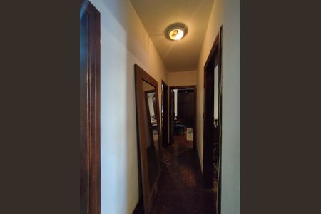 Apartamento à venda com 108m², 3 quartos e sem vaga Apartamento à venda com 108m², 3 quartos e sem vagaCorredor