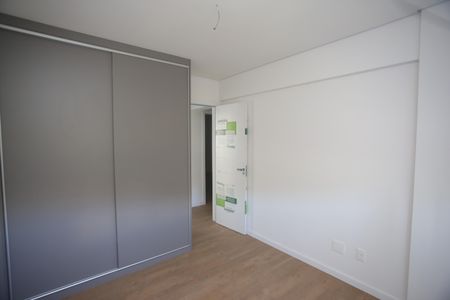 Apartamento à venda com 153m², 4 quartos e 4 vagasQuarto 1