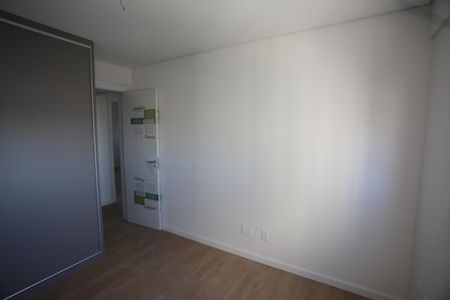Apartamento à venda com 153m², 4 quartos e 4 vagasQuarto 2