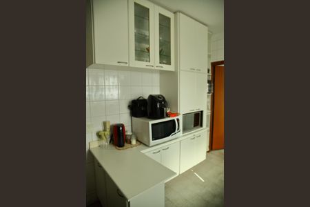 Apartamento à venda com 75m², 2 quartos e 1 vagaCozinha