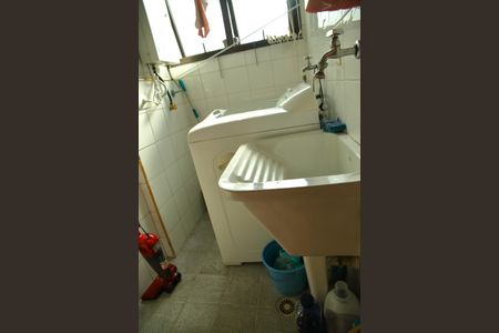 Apartamento à venda com 75m², 2 quartos e 1 vagaÁrea de Serviço