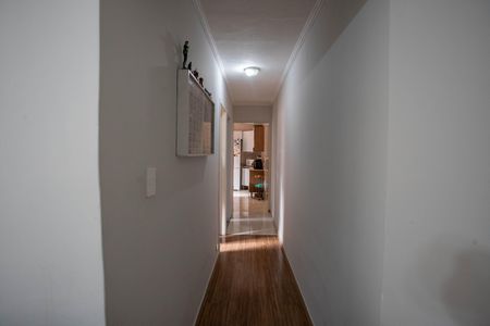 Casa à venda com 202m², 3 quartos e 2 vagas Casa à venda com 202m², 3 quartos e 2 vagasCorredor