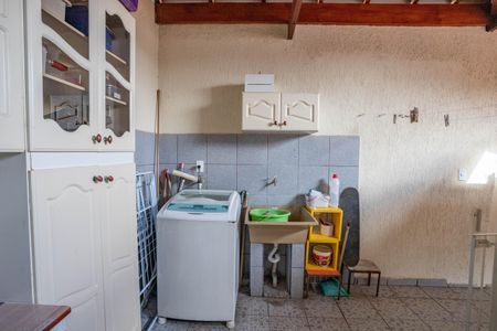 Casa à venda com 202m², 3 quartos e 2 vagas Casa à venda com 202m², 3 quartos e 2 vagasÁrea de Serviço