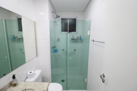 Apartamento à venda com 142m², 3 quartos e 2 vagasQuarto 2 - Banheiro