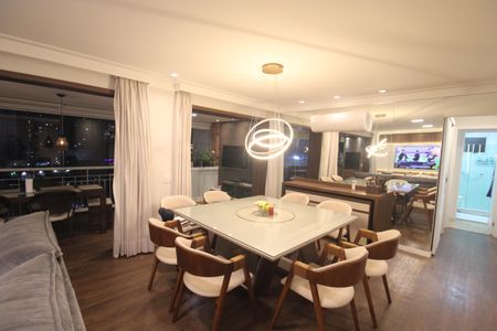 Apartamento à venda com 142m², 3 quartos e 2 vagasSala