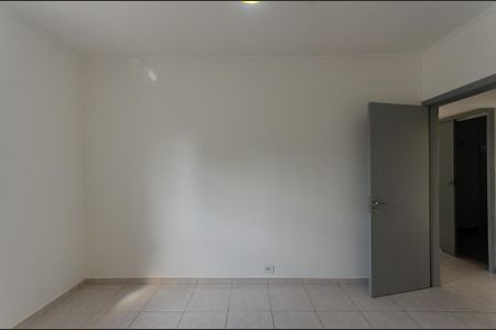 Casa à venda com 150m², 4 quartos e 4 vagas Casa à venda com 150m², 4 quartos e 4 vagasQuarto 2