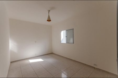 Casa à venda com 150m², 4 quartos e 4 vagas Casa à venda com 150m², 4 quartos e 4 vagasQuarto 1