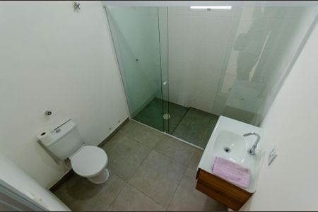 Casa à venda com 150m², 4 quartos e 4 vagas Casa à venda com 150m², 4 quartos e 4 vagasBanheiro