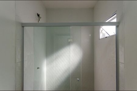 Casa à venda com 150m², 4 quartos e 4 vagas Casa à venda com 150m², 4 quartos e 4 vagasSuíte - Banheiro