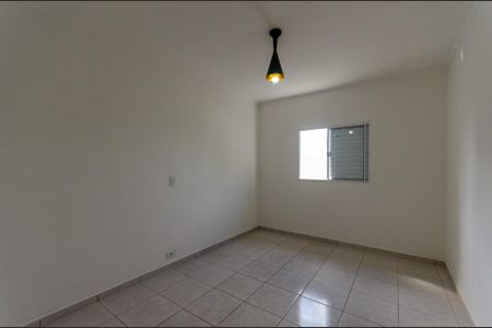 Casa à venda com 150m², 4 quartos e 4 vagas Casa à venda com 150m², 4 quartos e 4 vagasQuarto 2