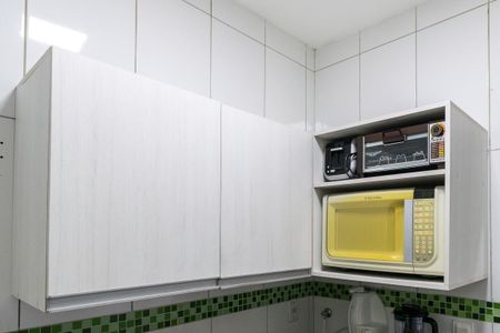 Apartamento à venda com 75m², 2 quartos e sem vaga Apartamento à venda com 75m², 2 quartos e sem vagaCozinha