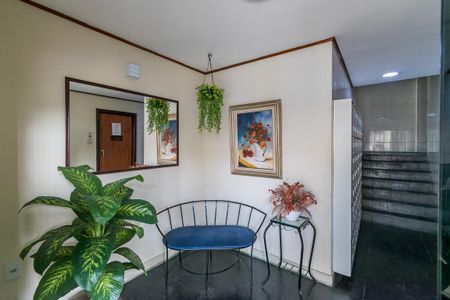 Apartamento à venda com 75m², 2 quartos e sem vaga Apartamento à venda com 75m², 2 quartos e sem vagaÁrea comum - Hall da entrada