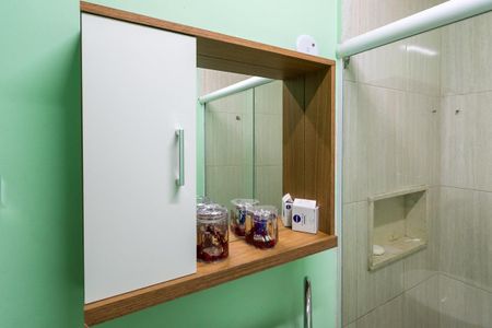 Apartamento à venda com 75m², 2 quartos e sem vaga Apartamento à venda com 75m², 2 quartos e sem vagaBanheiro