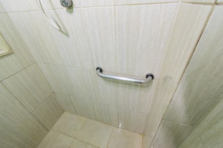 Apartamento à venda com 75m², 2 quartos e sem vaga Apartamento à venda com 75m², 2 quartos e sem vagaBanheiro