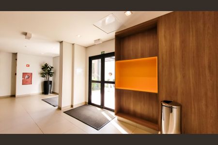 Apartamento à venda com 74m², 3 quartos e 2 vagasHall social