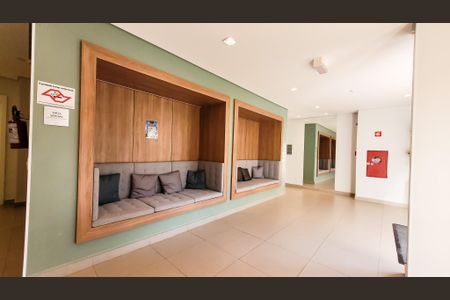 Apartamento à venda com 74m², 3 quartos e 2 vagasHall social