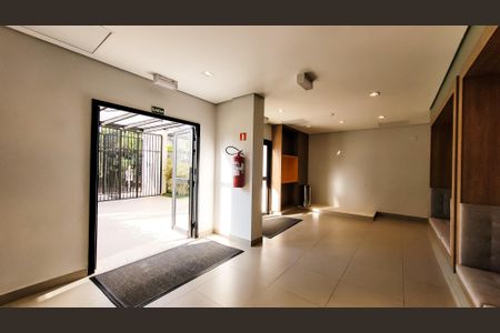 Apartamento à venda com 74m², 3 quartos e 2 vagasHall social