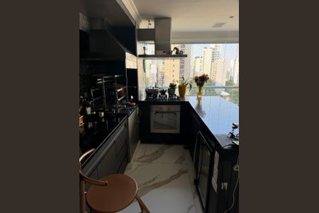 Apartamento à venda com 222m², 3 quartos e 4 vagas
