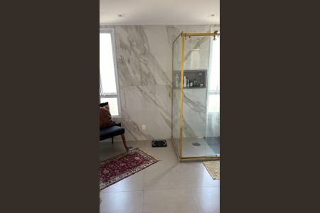 Apartamento à venda com 222m², 3 quartos e 4 vagas