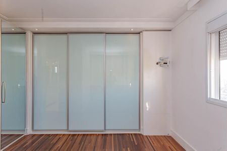 Apartamento à venda com 85m², 2 quartos e 2 vagasSuíte