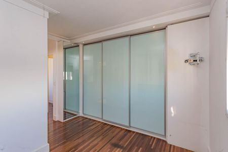 Apartamento à venda com 85m², 2 quartos e 2 vagasSuíte