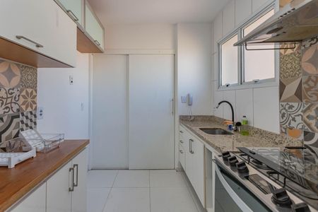 Apartamento à venda com 85m², 2 quartos e 2 vagasCozinha