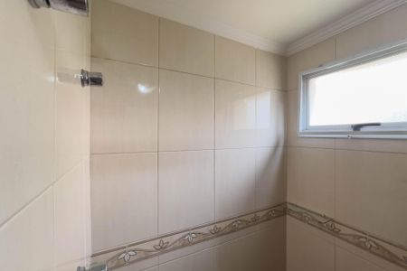 Apartamento à venda com 146m², 4 quartos e 2 vagas Apartamento à venda com 146m², 4 quartos e 2 vagasBanheiro Suíte 1