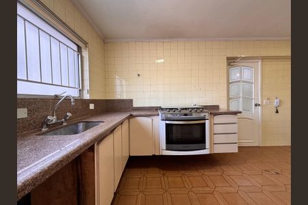 Apartamento à venda com 165m², 3 quartos e 2 vagas Apartamento à venda com 165m², 3 quartos e 2 vagasCozinha