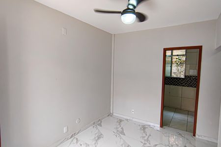 Sala de apartamento à venda com 2 quartos, 52m² em Tanque, Rio de Janeiro