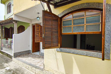 Apartamento à venda com 52m², 2 quartos e sem vaga Apartamento à venda com 52m², 2 quartos e sem vagaFachada