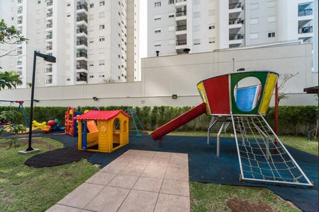 Apartamento à venda com 70m², 2 quartos e 1 vaga Apartamento à venda com 70m², 2 quartos e 1 vagaÁrea comum - Playground