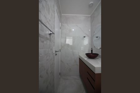 Apartamento à venda com 70m², 2 quartos e 1 vaga Suíte Banheiro