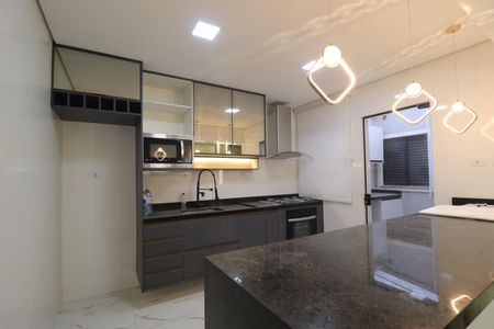 Apartamento à venda com 90m², 3 quartos e 2 vagasCozinha