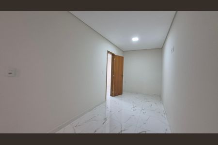 Apartamento à venda com 90m², 3 quartos e 2 vagas Apartamento à venda com 90m², 3 quartos e 2 vagasSuíte