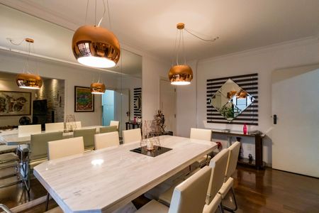 Apartamento à venda com 109m², 3 quartos e 2 vagas Apartamento à venda com 109m², 3 quartos e 2 vagasSala