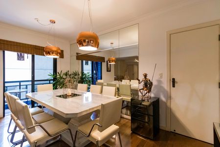Apartamento à venda com 109m², 3 quartos e 2 vagas Apartamento à venda com 109m², 3 quartos e 2 vagasSala