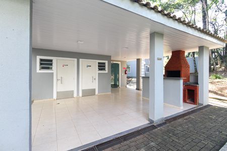 Apartamento à venda com 42m², 2 quartos e 1 vaga Apartamento à venda com 42m², 2 quartos e 1 vagaÁrea comum - Churrasqueira