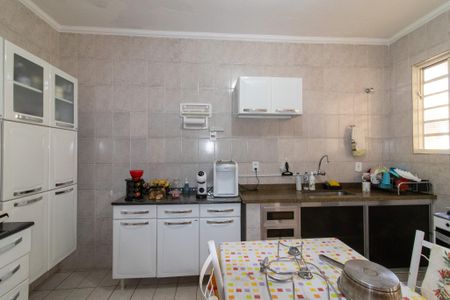 Casa à venda com 357m², 3 quartos e 3 vagasCozinha 1
