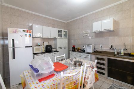 Casa à venda com 357m², 3 quartos e 3 vagasCozinha 1