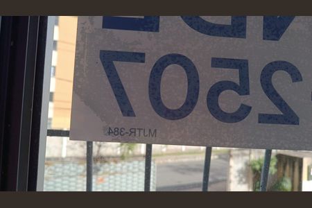 Apartamento à venda com 26m², 2 quartos e 1 vaga Apartamento à venda com 26m², 2 quartos e 1 vagaPlaca